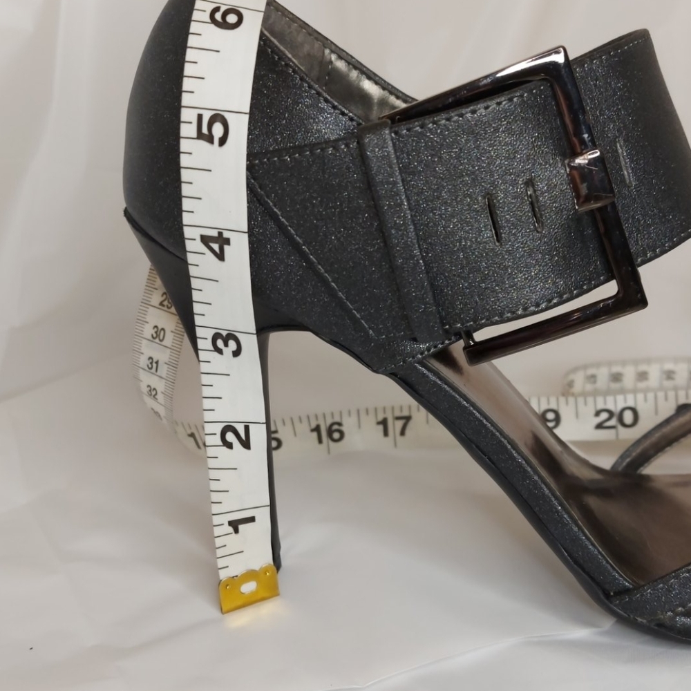 BNWT Worthington Heels - Picture 6 of 7